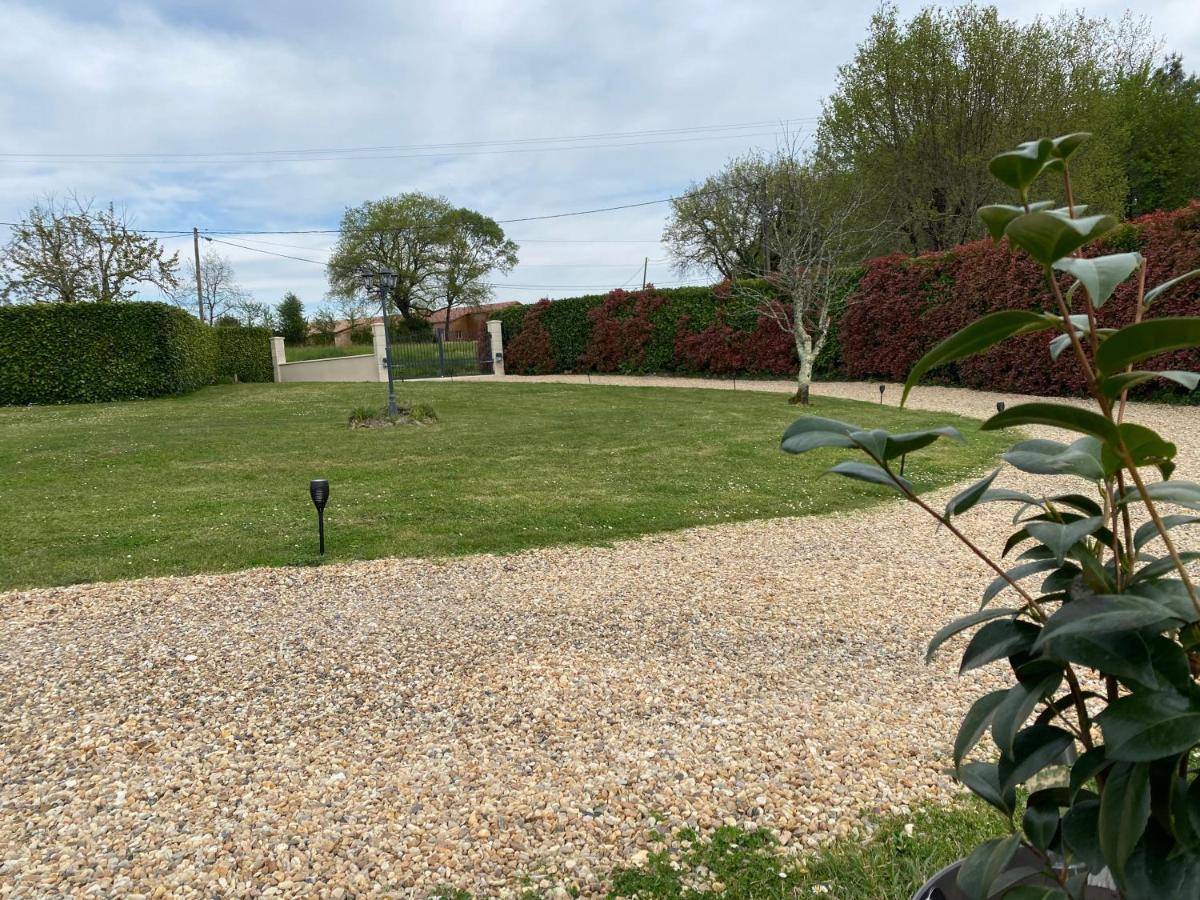 Gite 3 Etoiles Avec Piscine Dordogne Minzac Eksteriør bilde